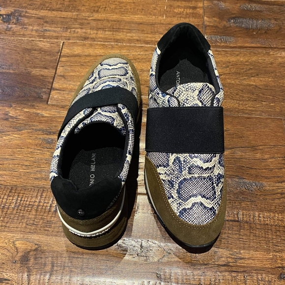 Antonio Melani size 8 women's sneakers - Picture 2 of 4